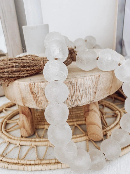 GLASS GARLAND WHITE CLEAR