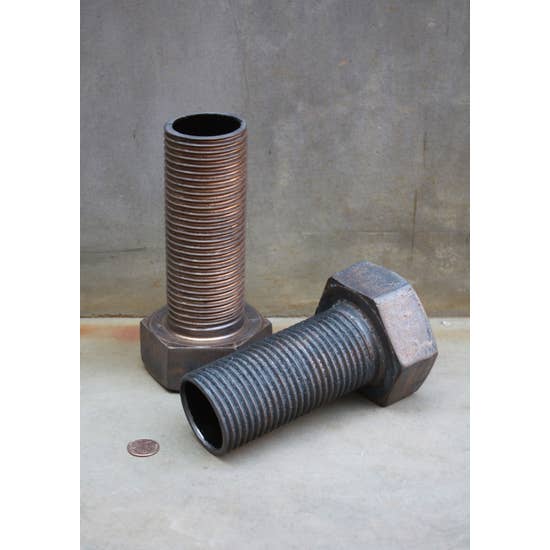 CERAMIC BOLT VASE