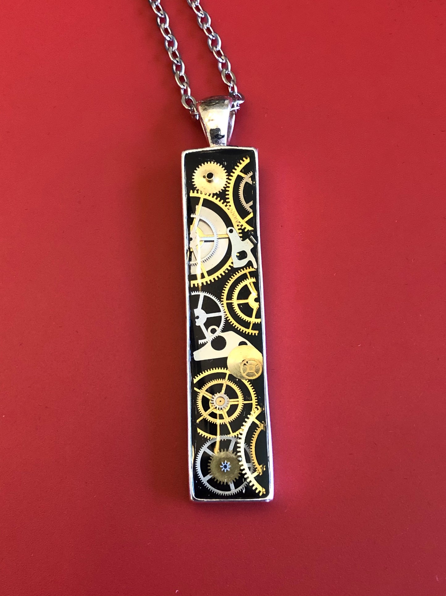 LONG RECTANGLE NECKLACE - THE IRON ANGEL (SRB)