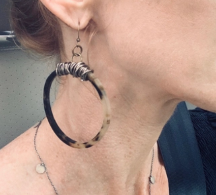 LOOP EARRINGS