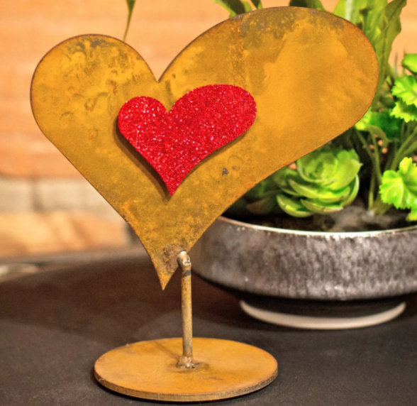 COLLECTIBLE HEART FRAME
