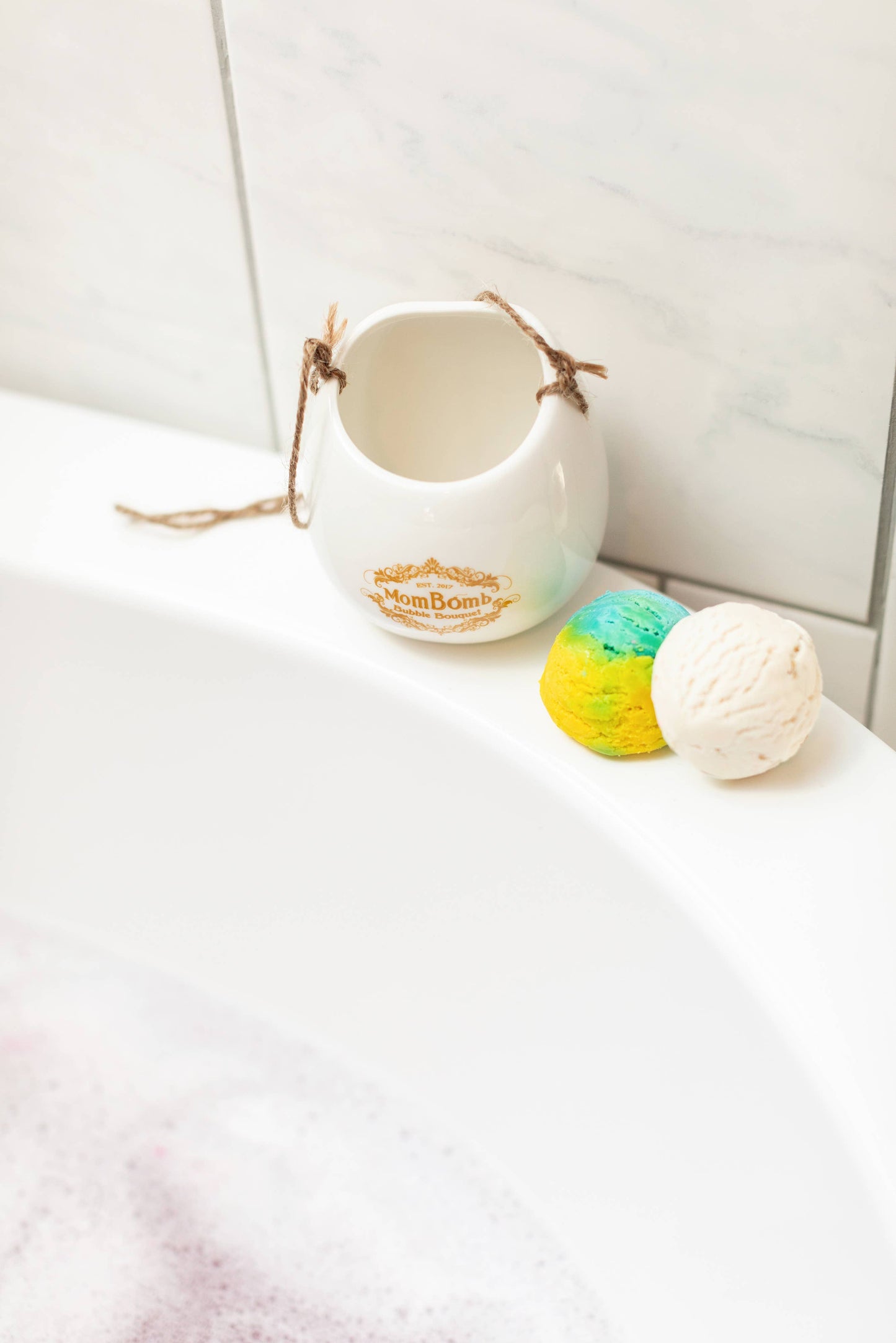 Bath Bomb with Bubbles Gift Set