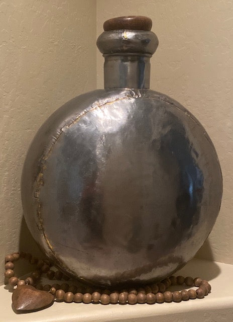 INDUSTRIAL CANISTER WITH WOODEN CAP