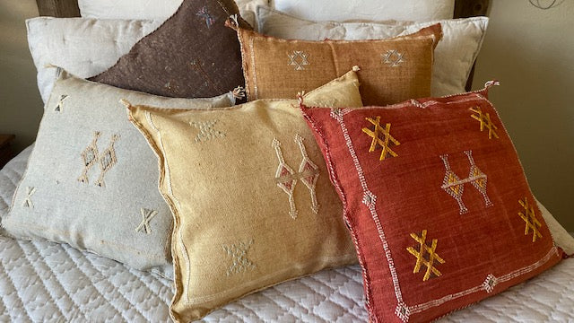 MOROCCAN CACTUS SILK PILLOW